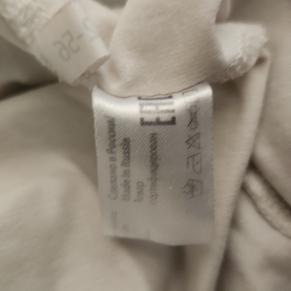 BEAUTIFUL BABY GIRL FASHION SUMMER SLEEVELESS DRESS. - Picture 7 of 9